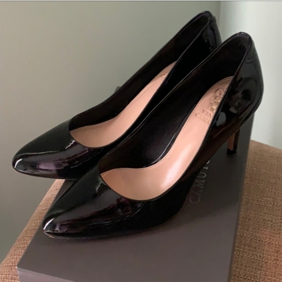 ♡♡ Vince Camuto Black Stiletto Heels | Vegan Leather 8½ - Picture 3 of 8